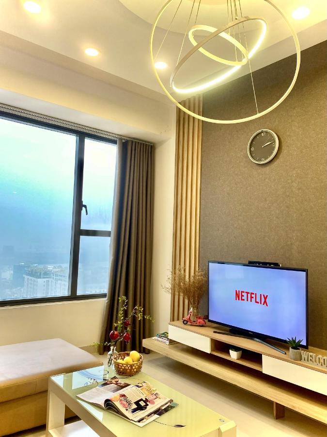 Soho - Saigon Central, 5-min-to-bui Vien Street Apartment
