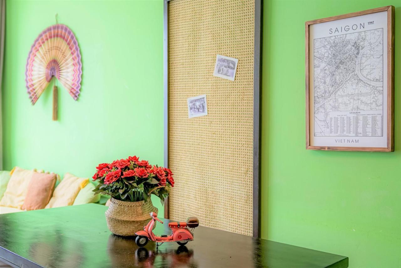Soho - Saigon Central, 5-min-to-bui Vien Street Apartment *