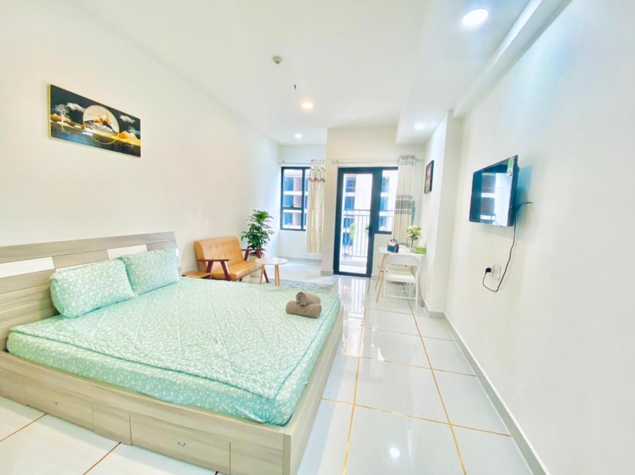 Soho - Saigon Central, 5-min-to-bui Vien Street Ho Chi Minh City